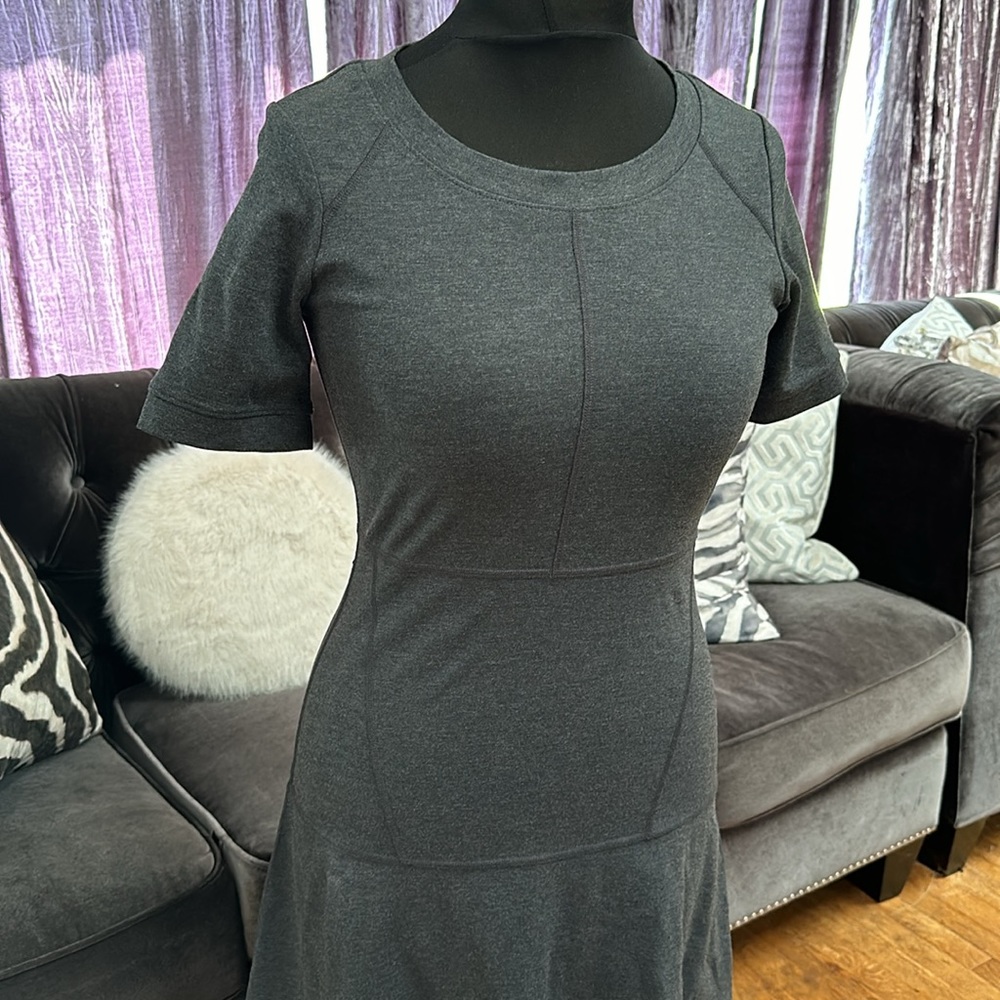 ATHLETA - Picture 2 of 3